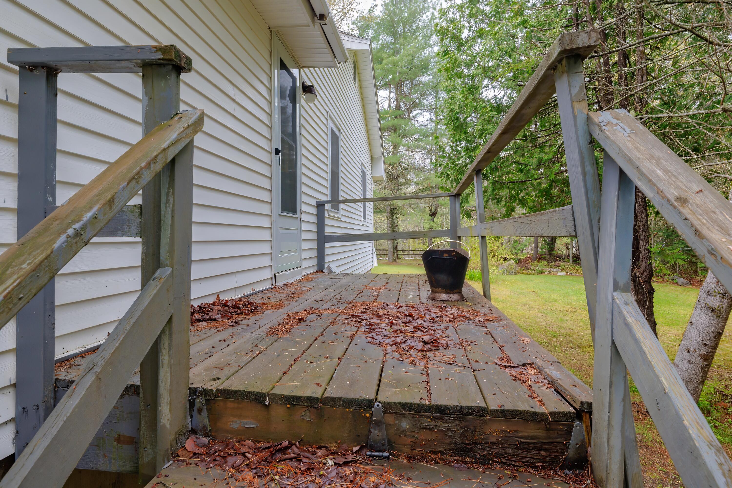 927 Pleasant Street Blue Hill ME 04614