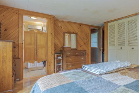 927 Pleasant Street Blue Hill ME 04614