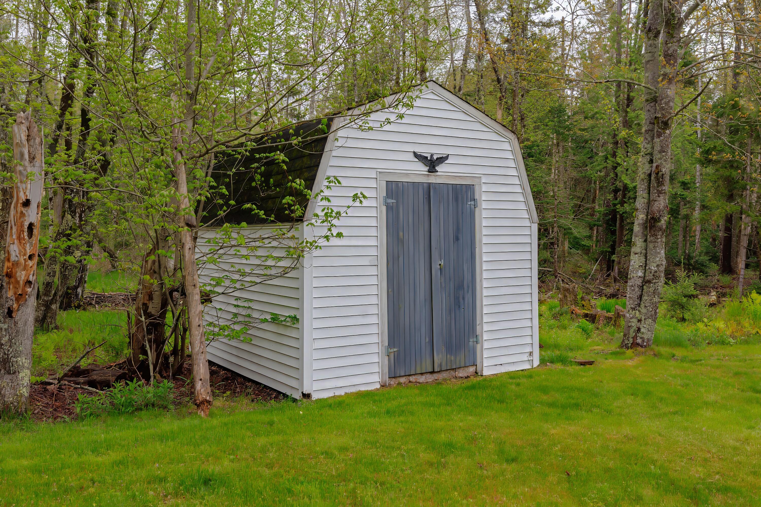 927 Pleasant Street Blue Hill ME 04614