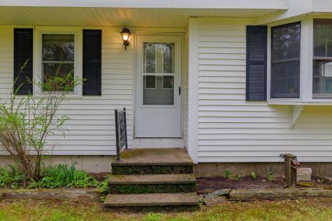 927 Pleasant Street Blue Hill ME 04614