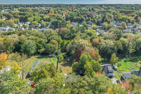 60 Elizabeth Taylor Lane South Portland ME 04106