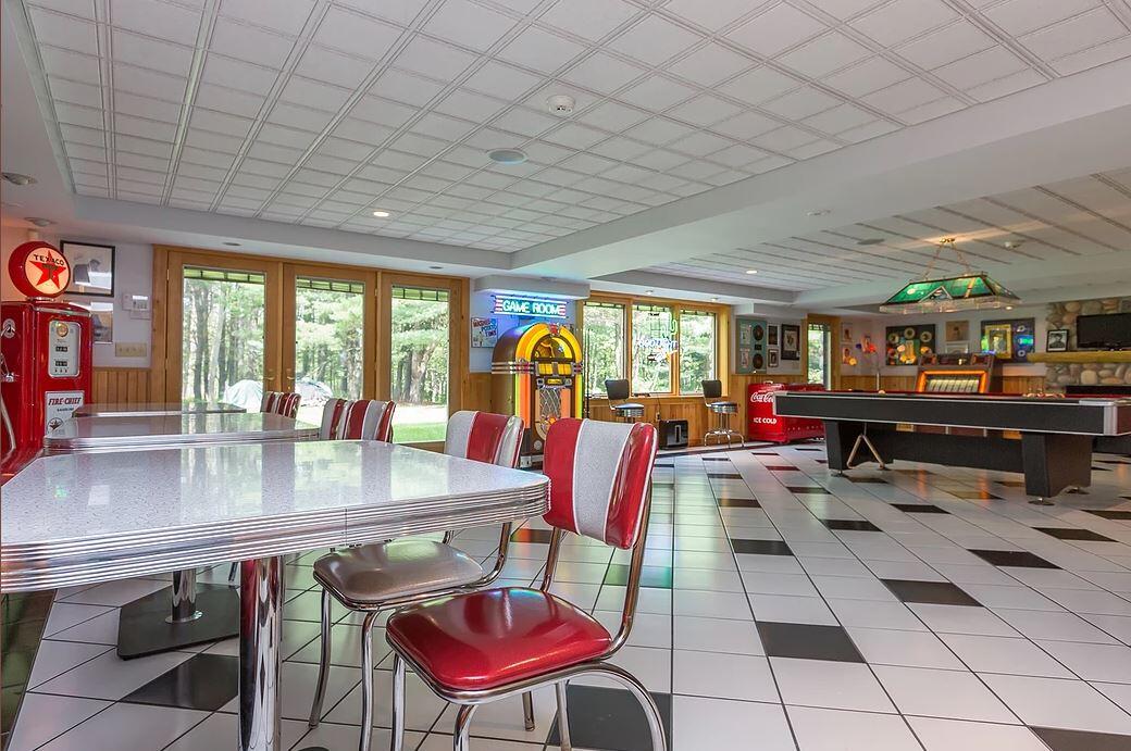 13 Federal Street Alfred ME 04002