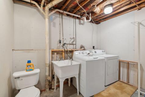 65 Summer Street Yarmouth ME 04096