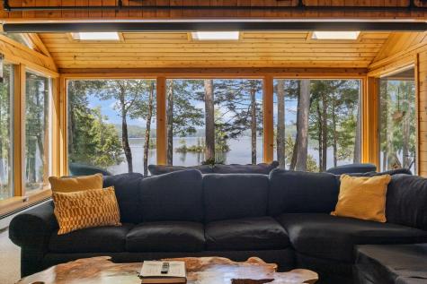 480 Point Drive Mount Vernon ME 04352