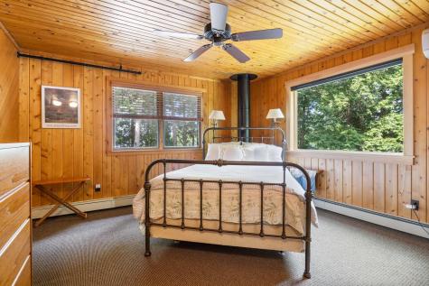 480 Point Drive Mount Vernon ME 04352