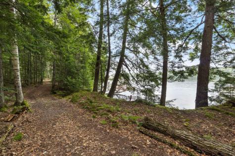 480 Point Drive Mount Vernon ME 04352