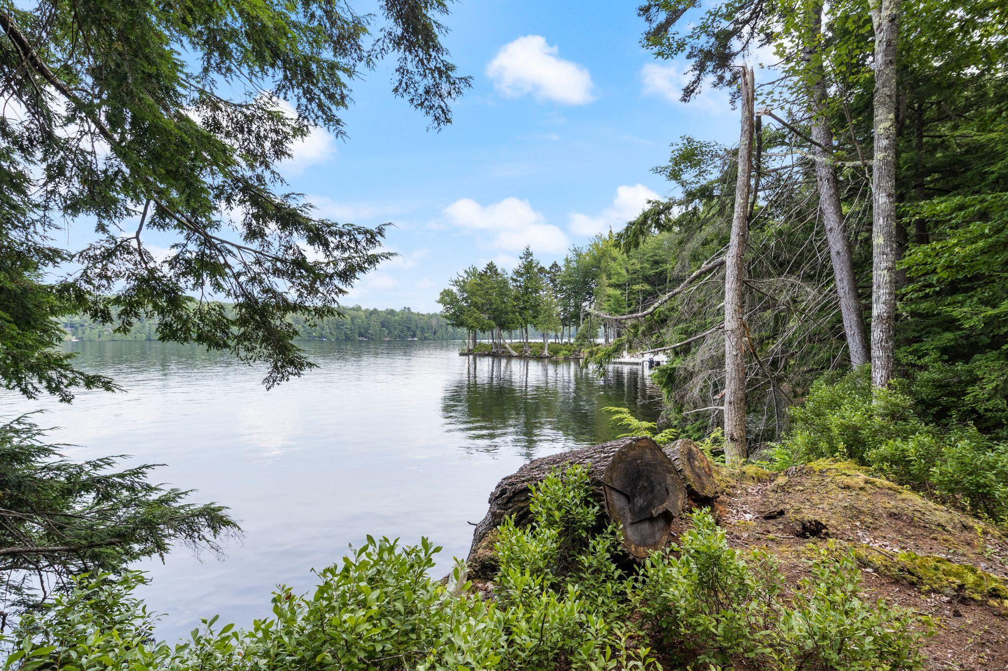 480 Point Drive Mount Vernon ME 04352
