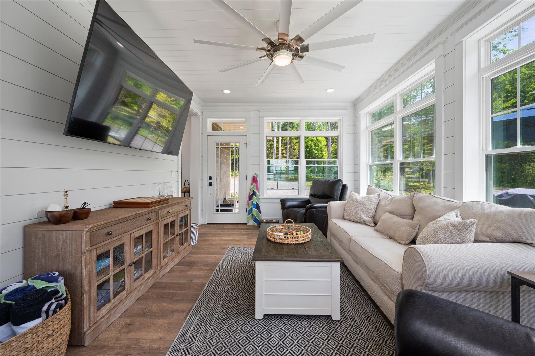 622 Railroad Bed Road Lake View Plt ME 04463