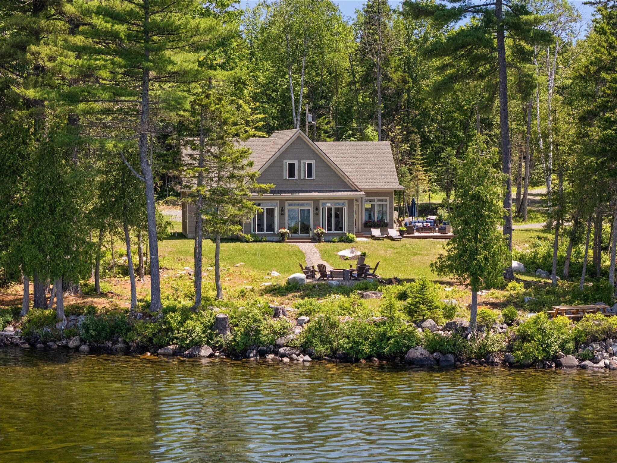 622 Railroad Bed Road Lake View Plt ME 04463