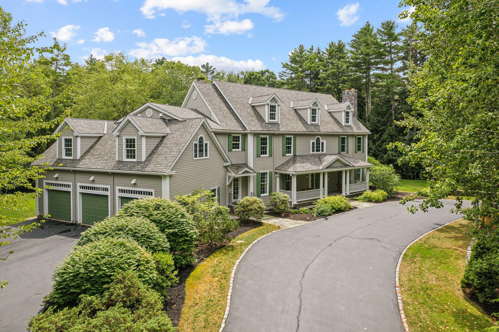 13 Streamwood Lane Falmouth ME 04105