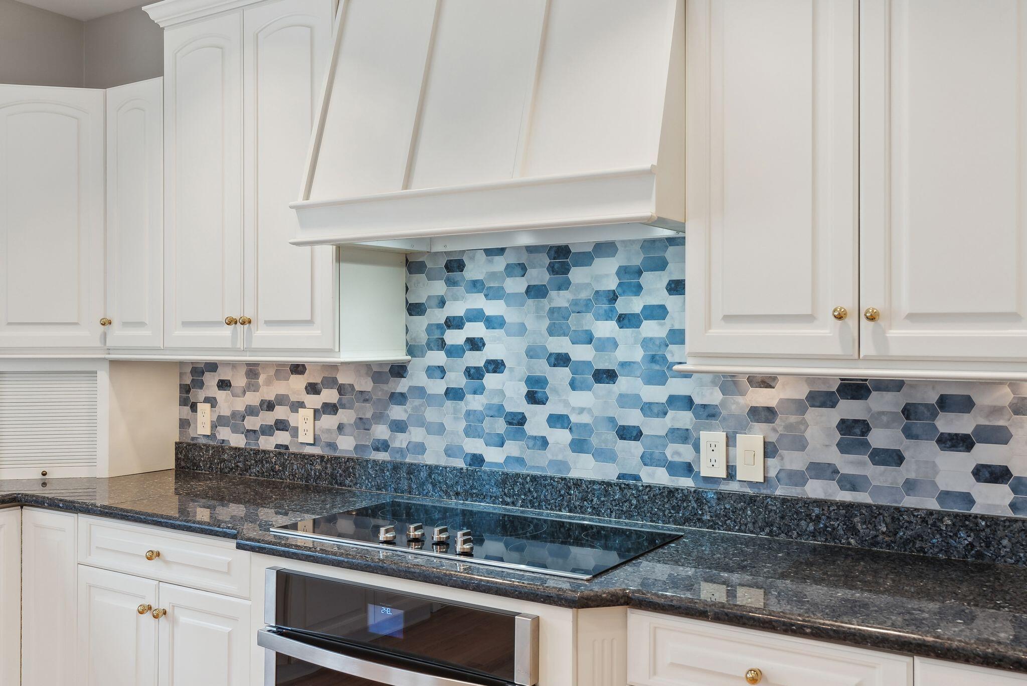 13 Streamwood Lane Falmouth ME 04105