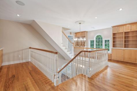 13 Streamwood Lane Falmouth ME 04105