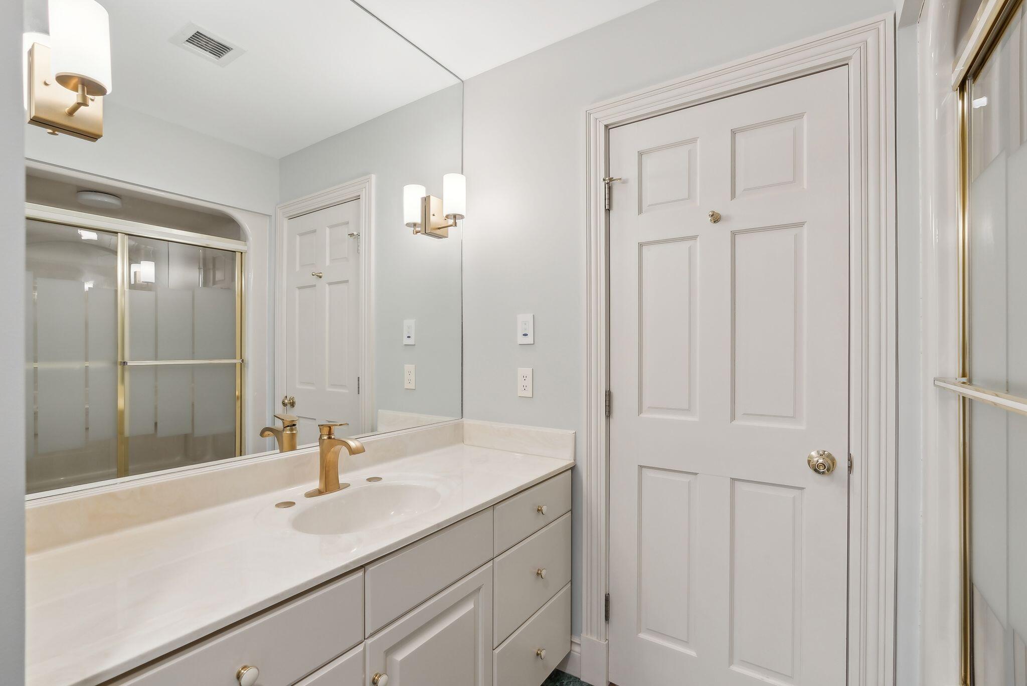 13 Streamwood Lane Falmouth ME 04105