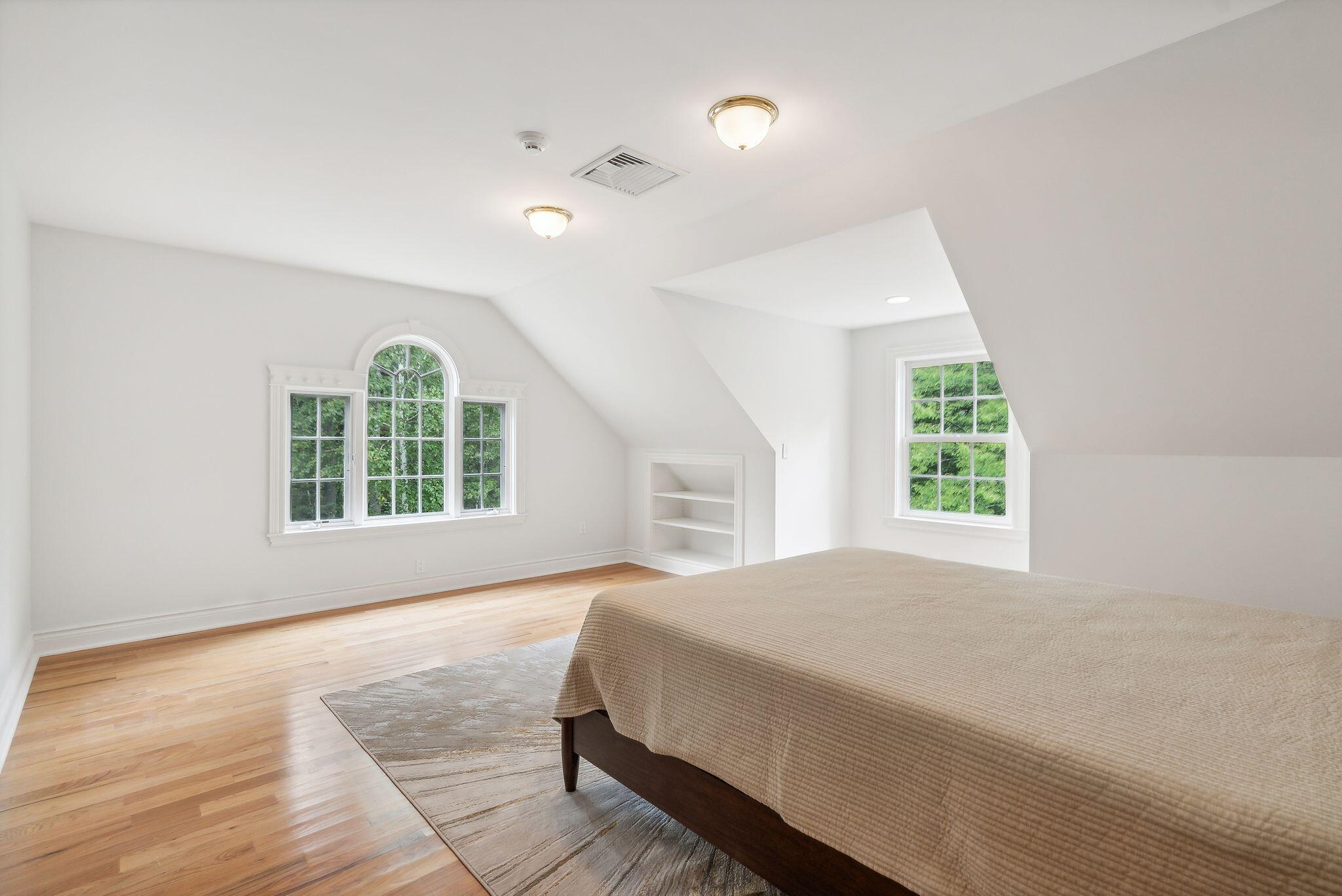 13 Streamwood Lane Falmouth ME 04105