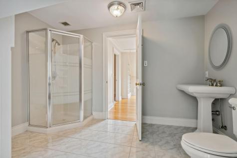 13 Streamwood Lane Falmouth ME 04105