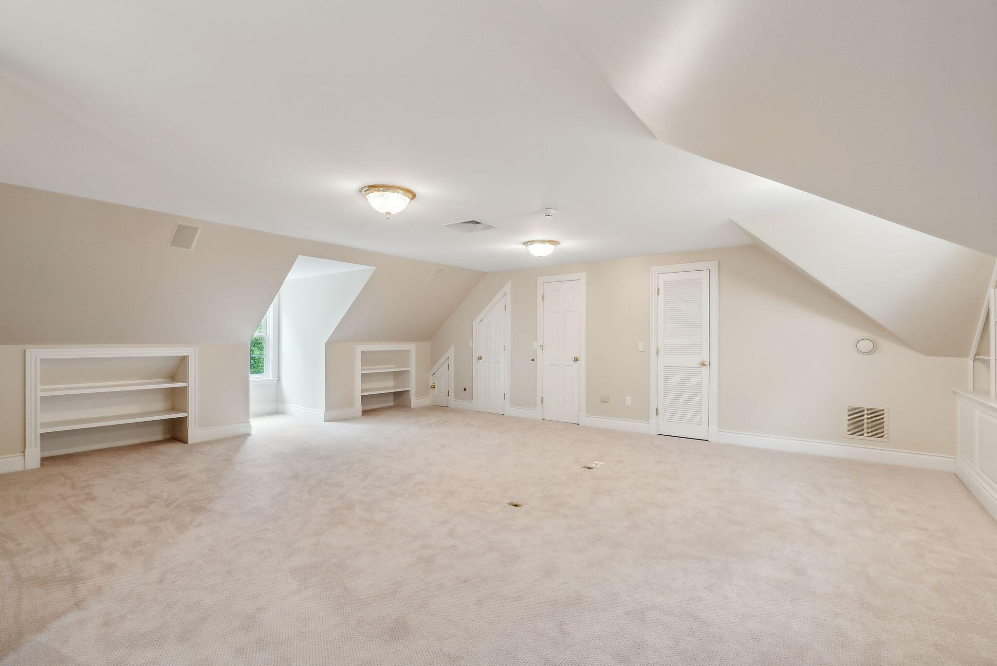 13 Streamwood Lane Falmouth ME 04105