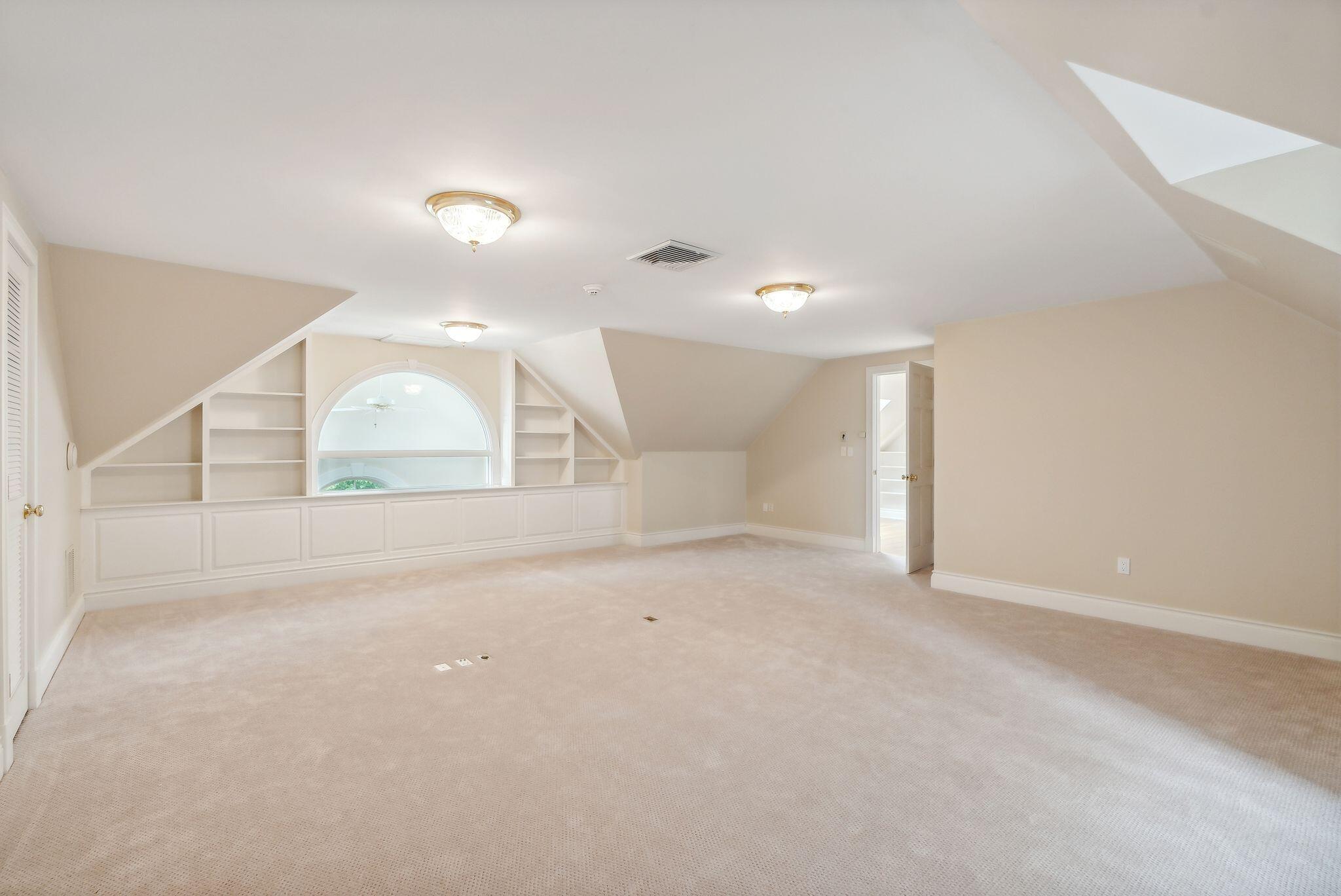 13 Streamwood Lane Falmouth ME 04105