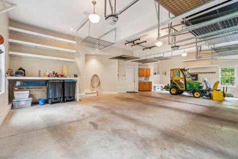 13 Streamwood Lane Falmouth ME 04105