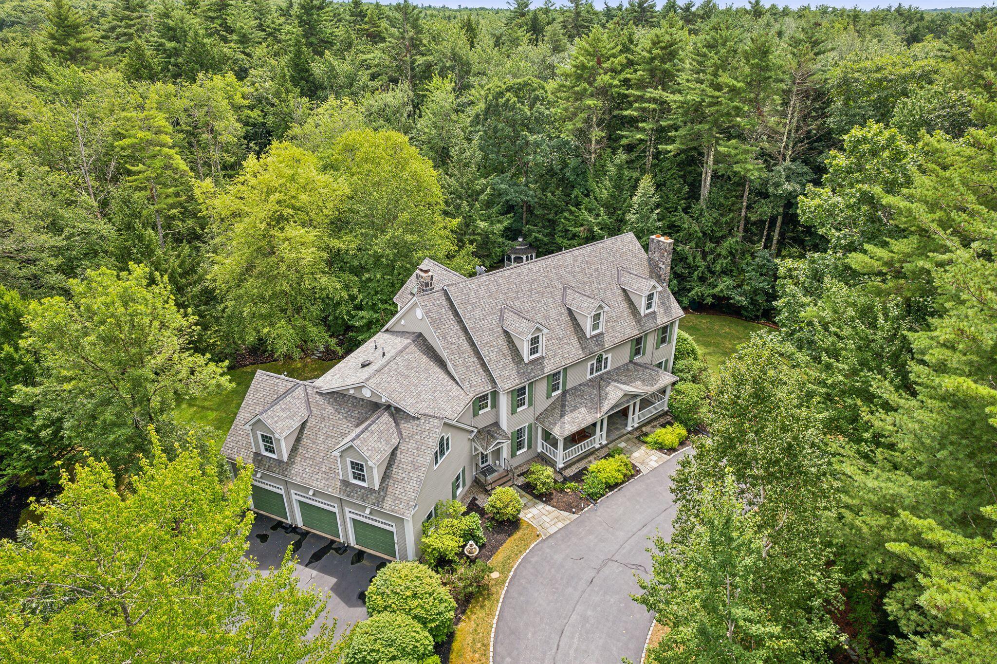 13 Streamwood Lane Falmouth ME 04105