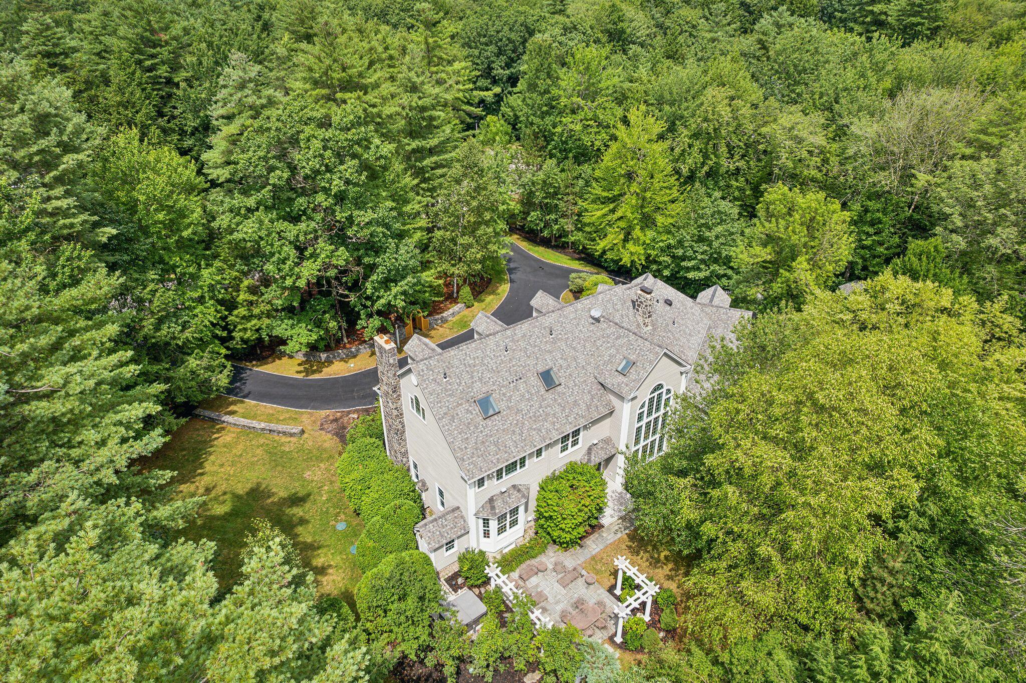 13 Streamwood Lane Falmouth ME 04105