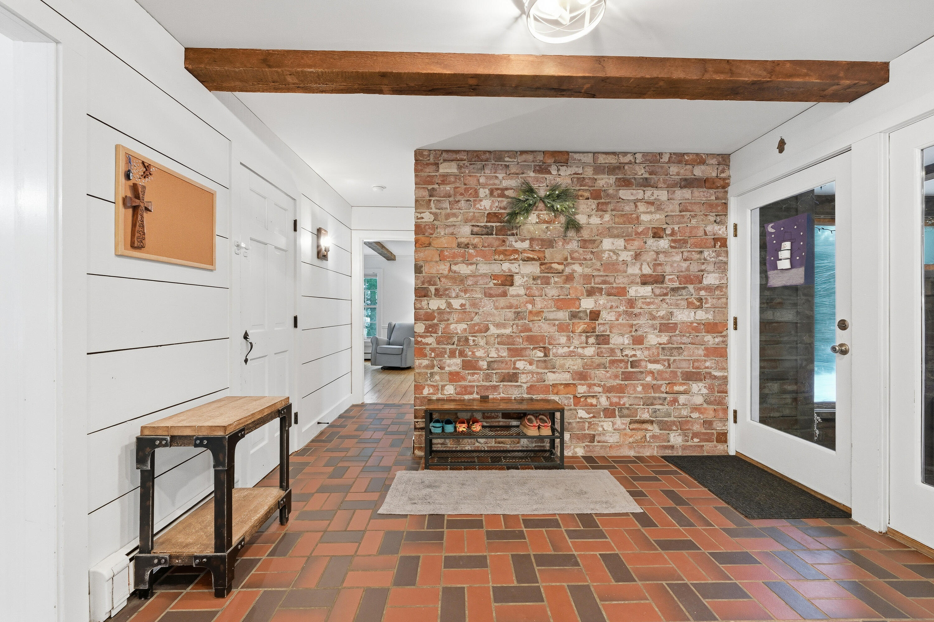 14 Briarcliff Knoll Auburn ME 04210