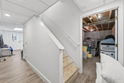 14 Briarcliff Knoll Auburn ME 04210