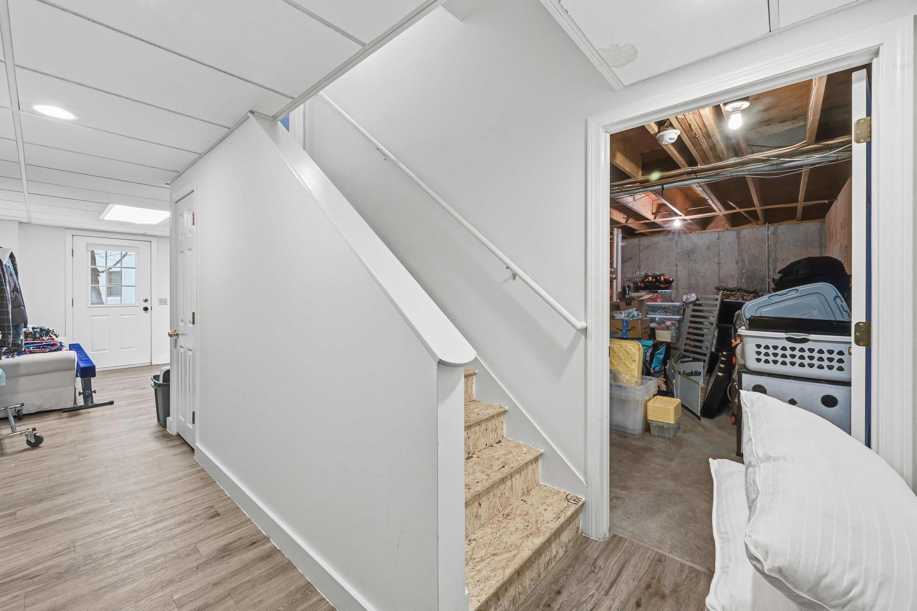 14 Briarcliff Knoll Auburn ME 04210