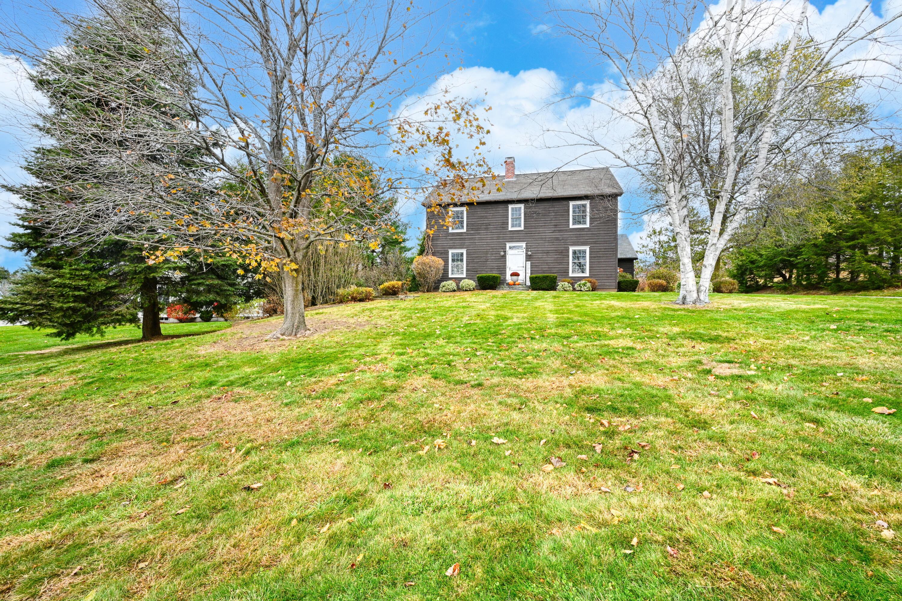14 Briarcliff Knoll Auburn ME 04210