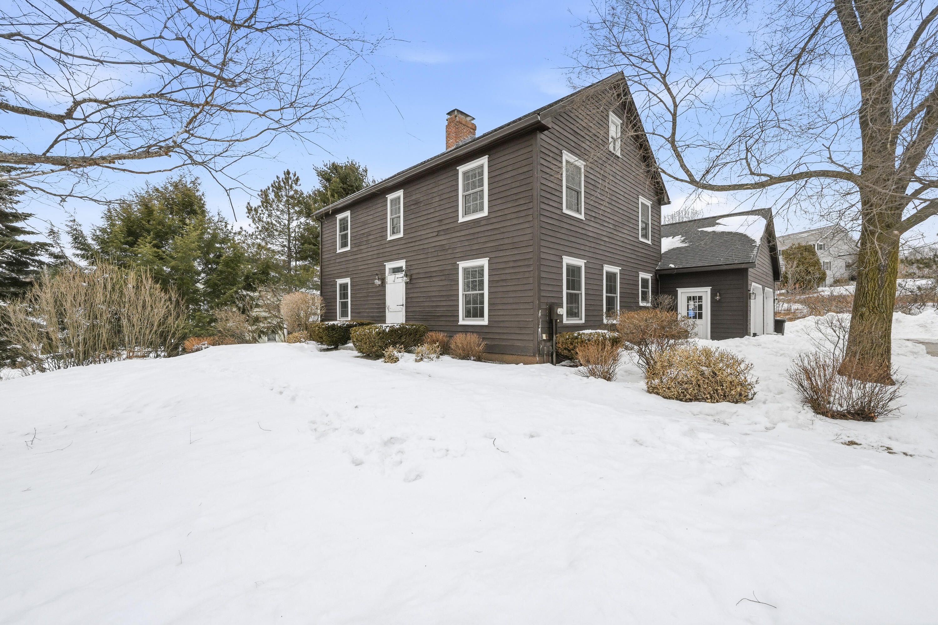 14 Briarcliff Knoll Auburn ME 04210