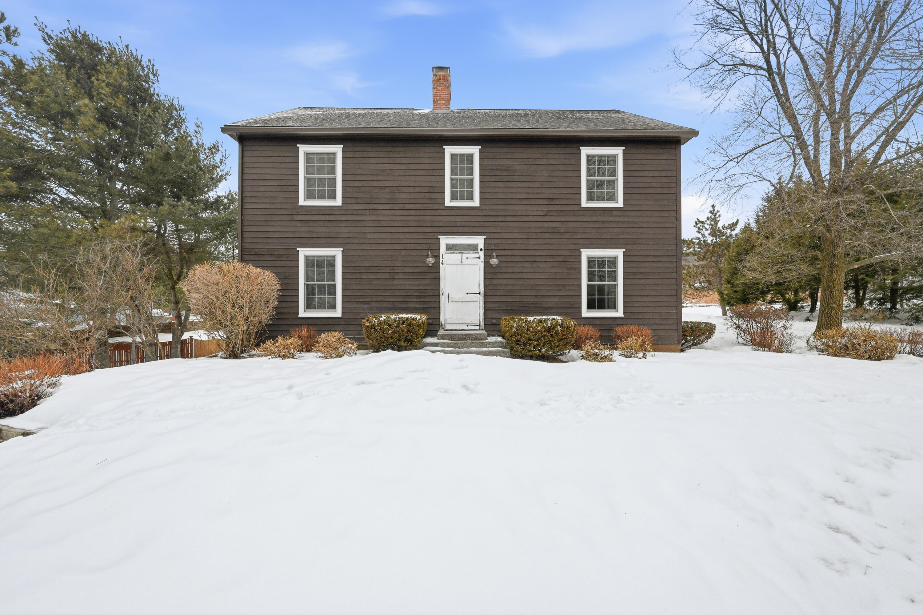 14 Briarcliff Knoll Auburn ME 04210