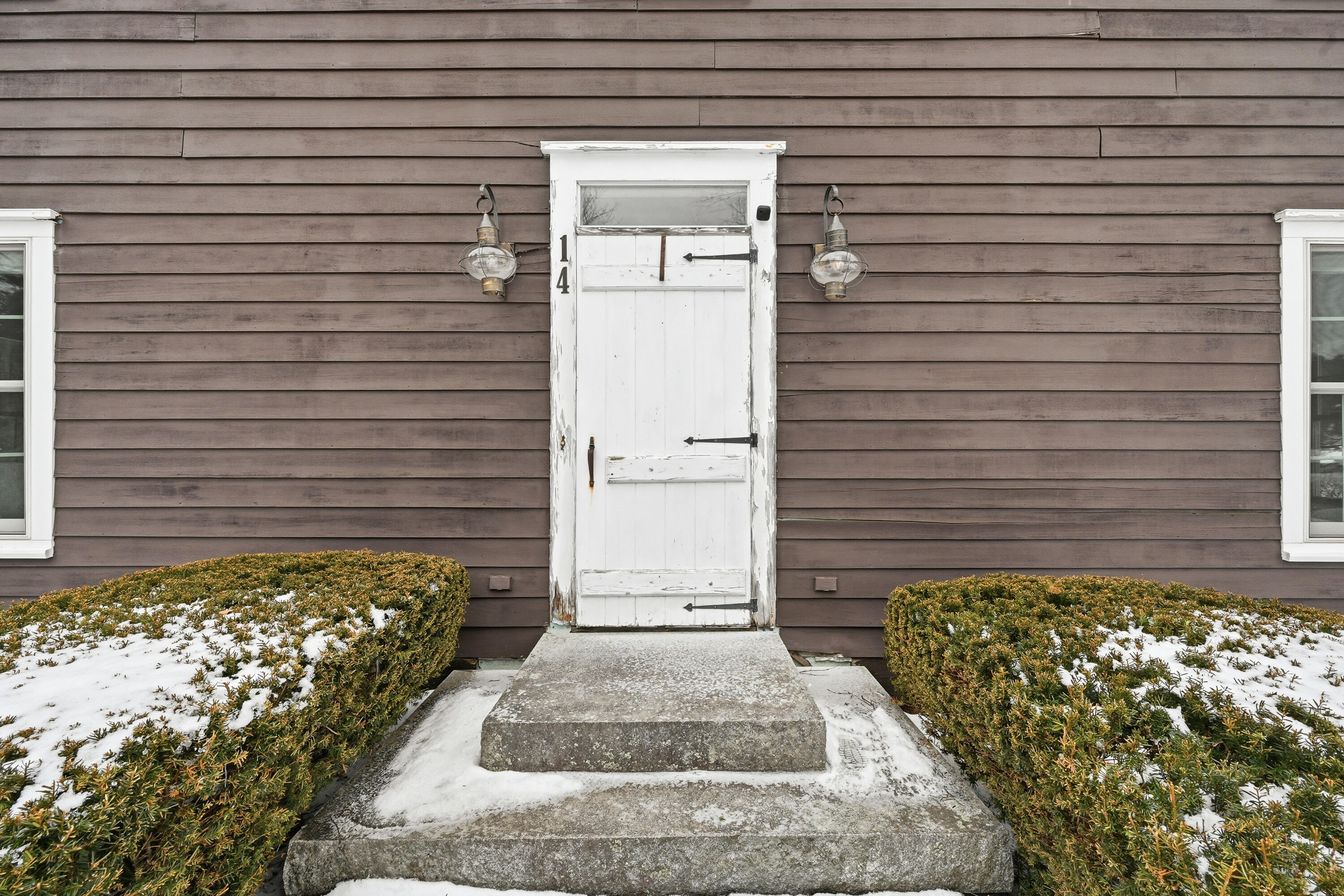 14 Briarcliff Knoll Auburn ME 04210