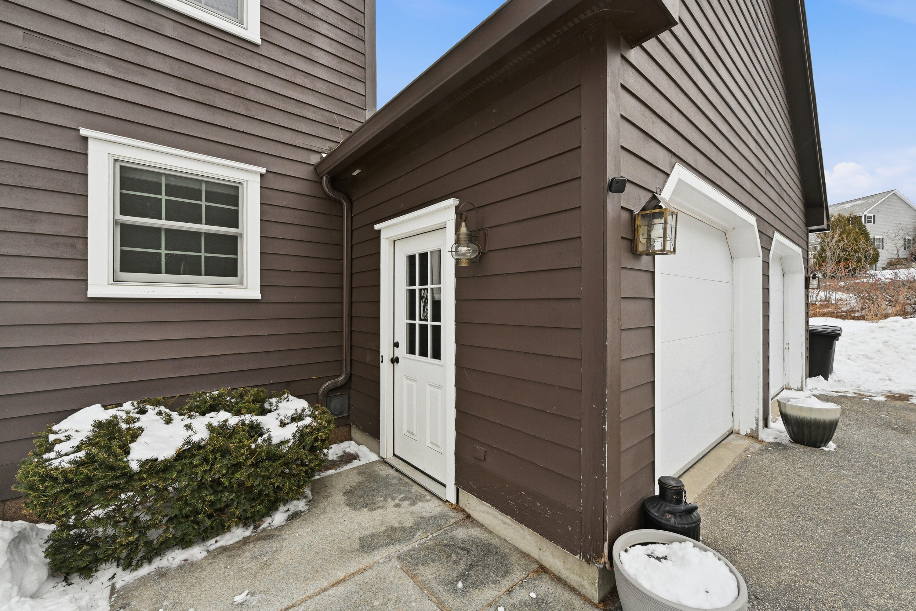 14 Briarcliff Knoll Auburn ME 04210