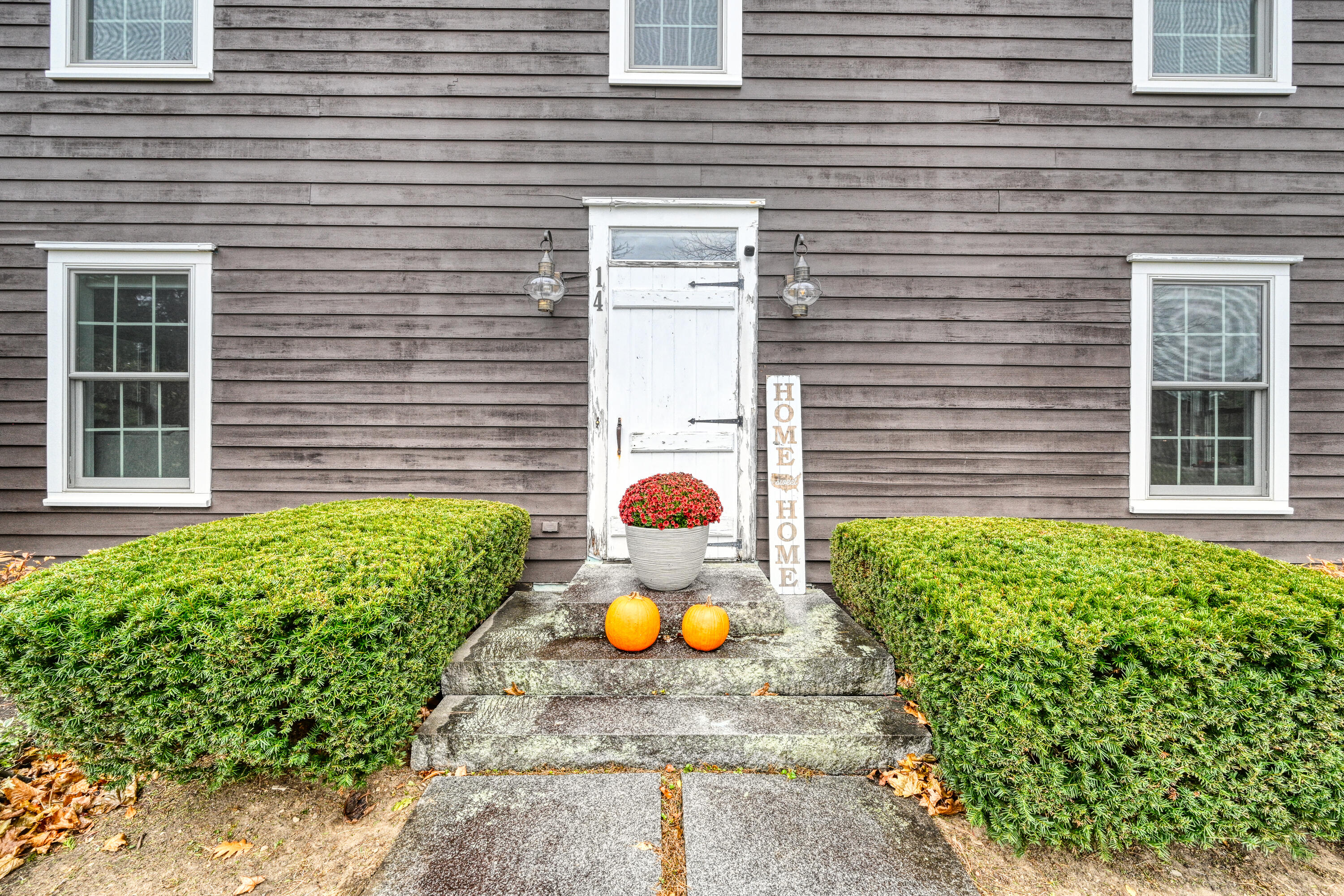 14 Briarcliff Knoll Auburn ME 04210