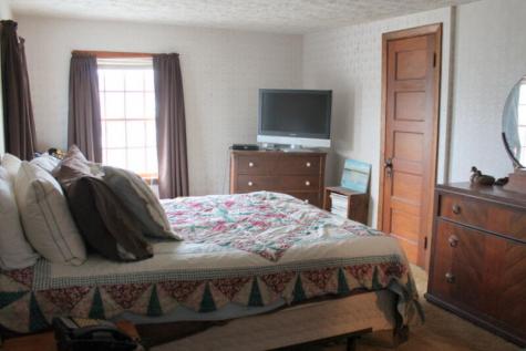 74 Dow Avenue Lewiston ME 04240