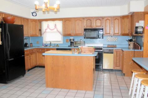 74 Dow Avenue Lewiston ME 04240