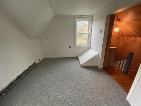 38 Rose Terrace Auburn ME 04210