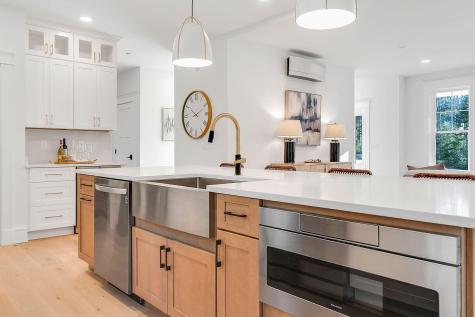 33 Rose Drive Cumberland ME 04021