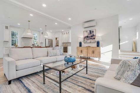 33 Rose Drive Cumberland ME 04021