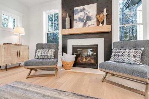 33 Rose Drive Cumberland ME 04021