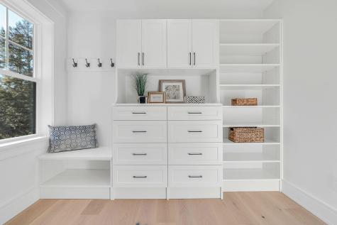 33 Rose Drive Cumberland ME 04021