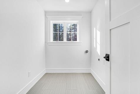 33 Rose Drive Cumberland ME 04021