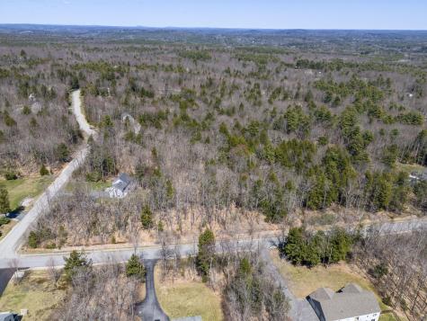 33 Rose Drive Cumberland ME 04021