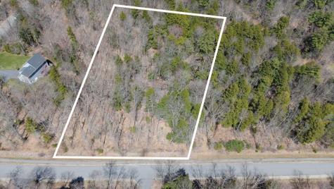 33 Rose Drive Cumberland ME 04021