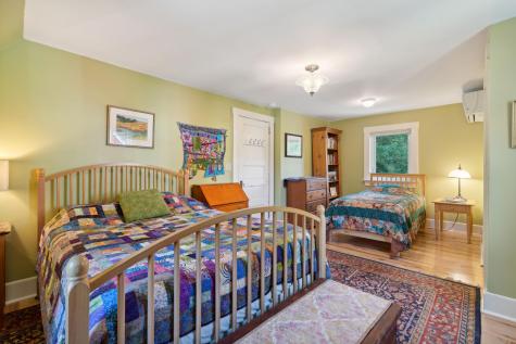 98 Lake Street Auburn ME 04210