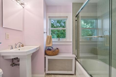 98 Lake Street Auburn ME 04210