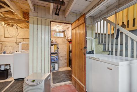 98 Lake Street Auburn ME 04210