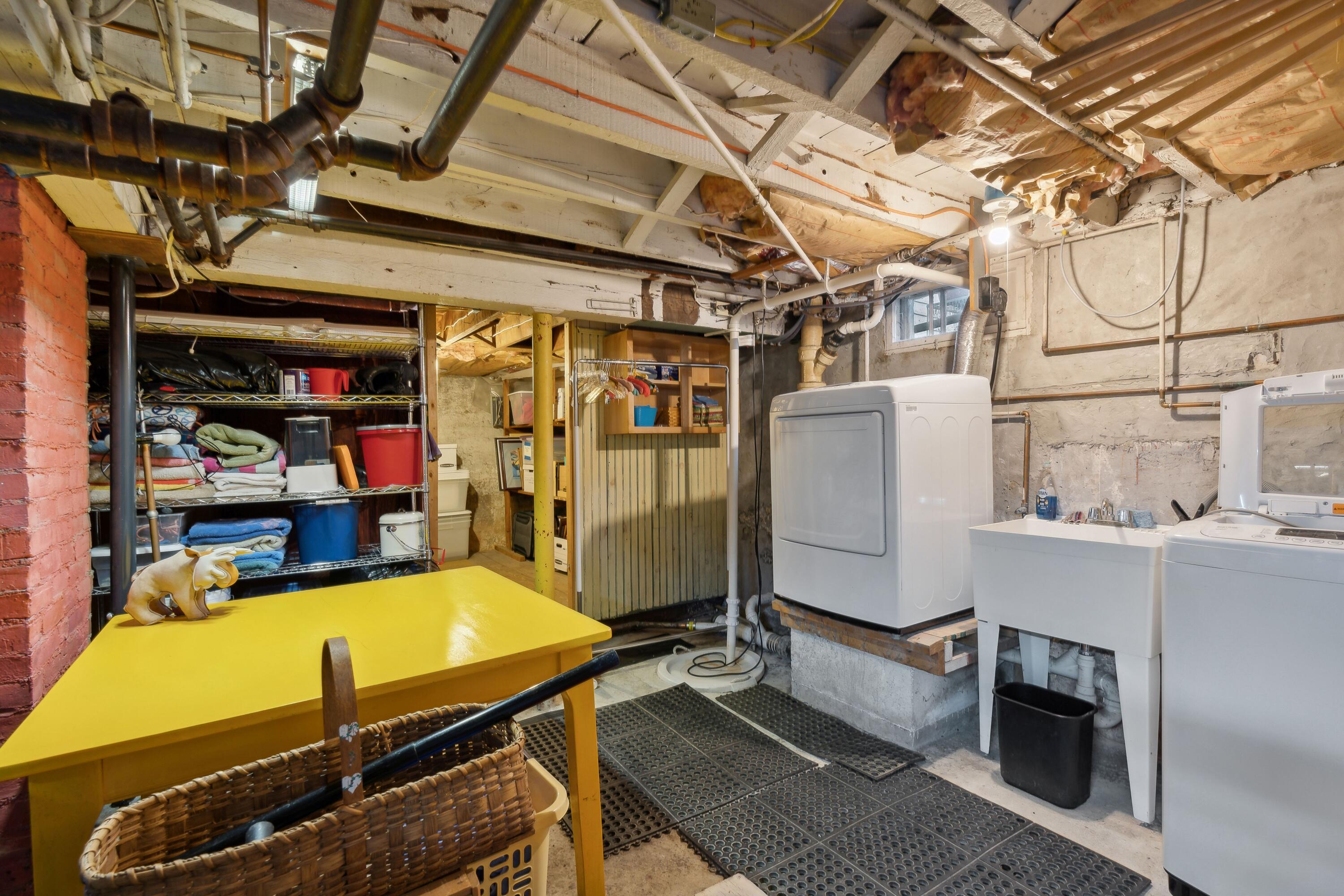 98 Lake Street Auburn ME 04210