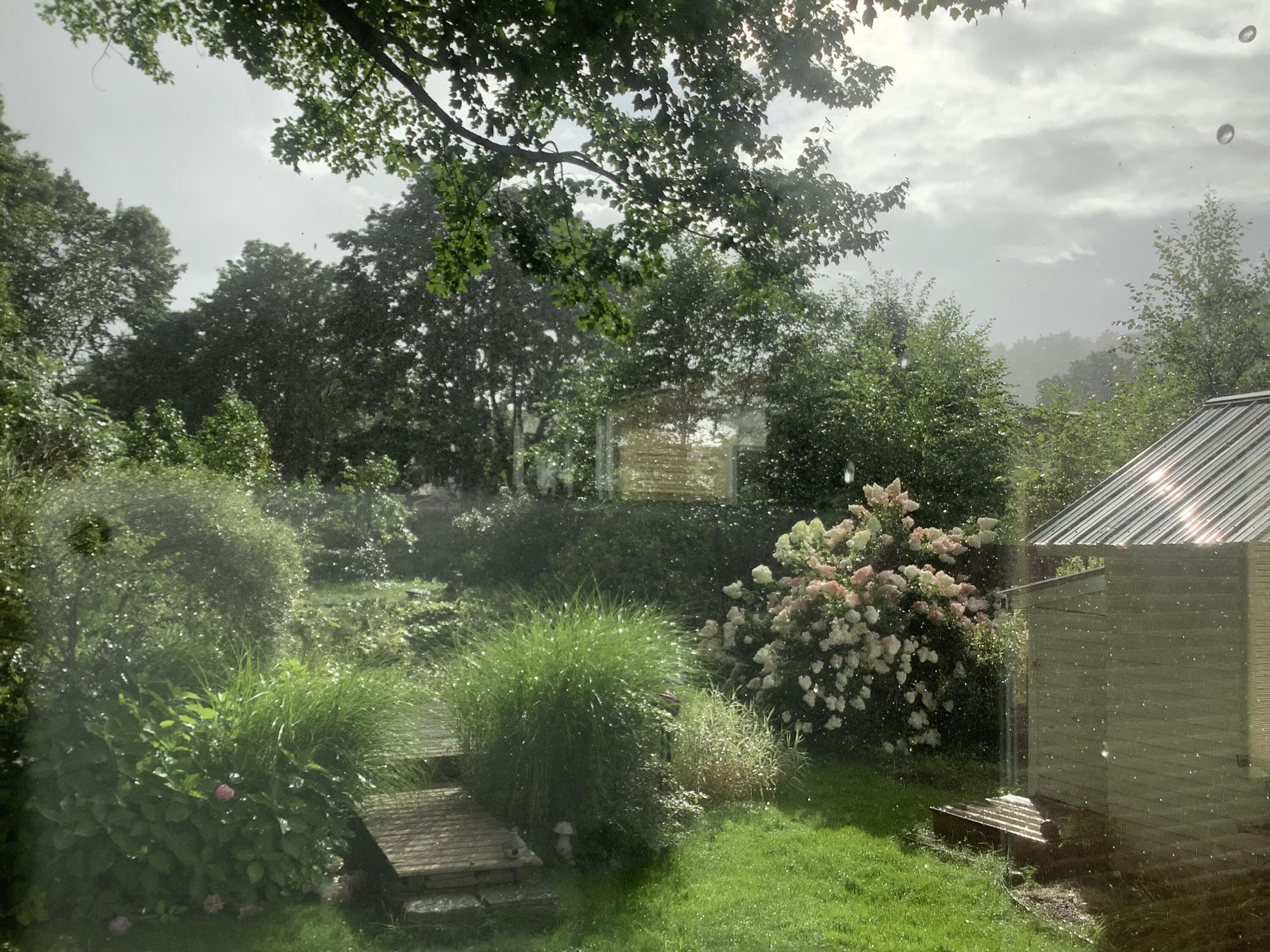 98 Lake Street Auburn ME 04210