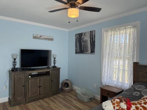 35 Magnolia Hill Road Bangor ME 04401