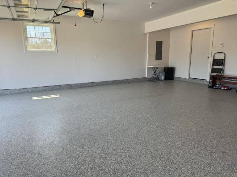 35 Magnolia Hill Road Bangor ME 04401